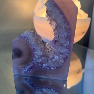 Amethyst Agate Crystal Stone Geode Slice Tower Rock Sculpture. Natural. New. 5’